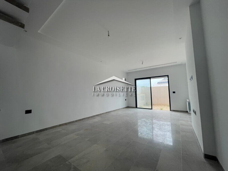Duplex S+3 avec jardin à La Soukra